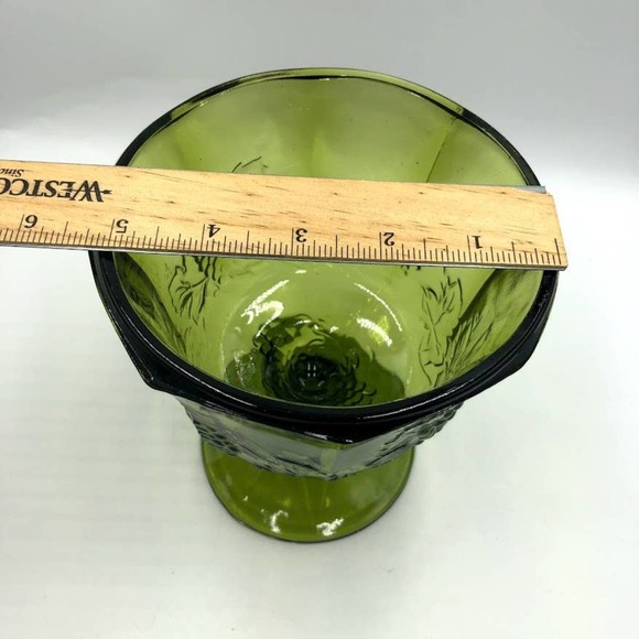 Vintage Green Depression Glass Bowl Dish - Picture 11 of 12